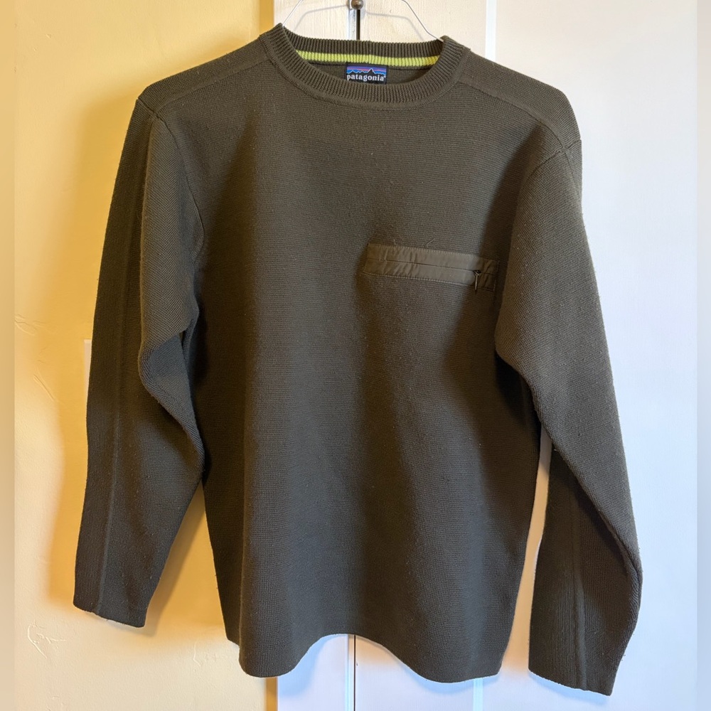 Patagonia Mens crewneck wool sweater S